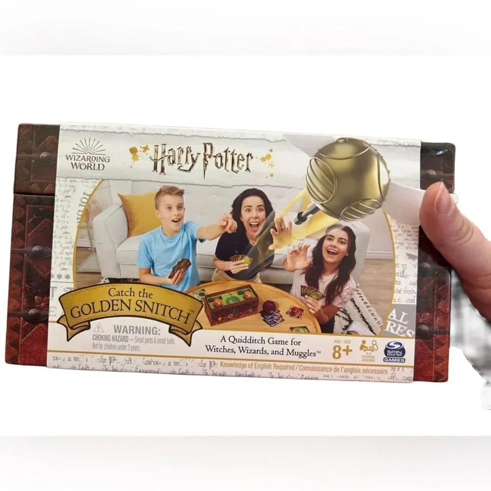 Harry Potter Catch The Golden Snitch, A Quidditch Board Game NWT